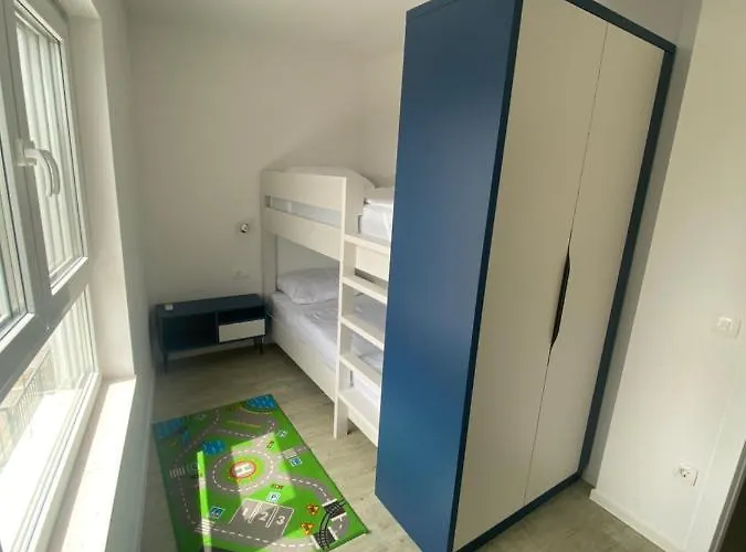 Apart-m Apartment *