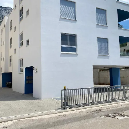 Apartament Apart-m Krvavica